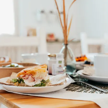 Casa Lisa ゲストハウス アルコラ