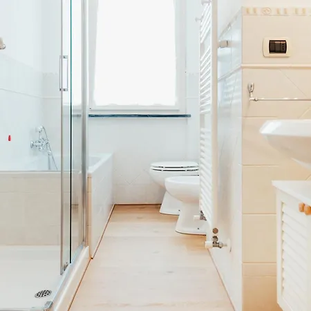 Vendégház Casa Lisa